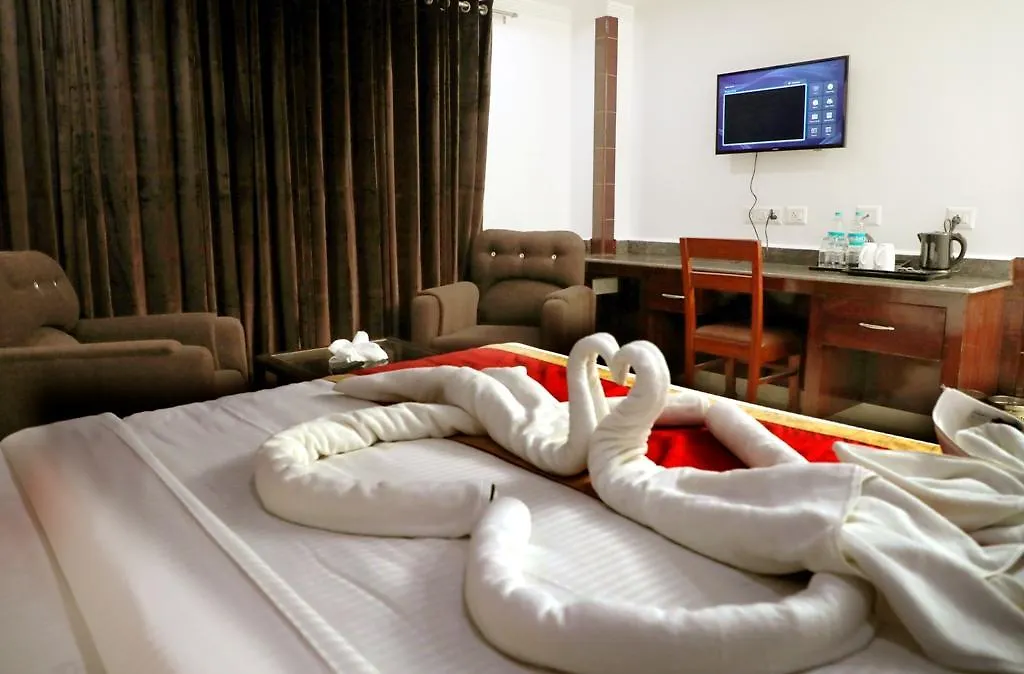 The Grand White By Parfait Hotel Shimla India