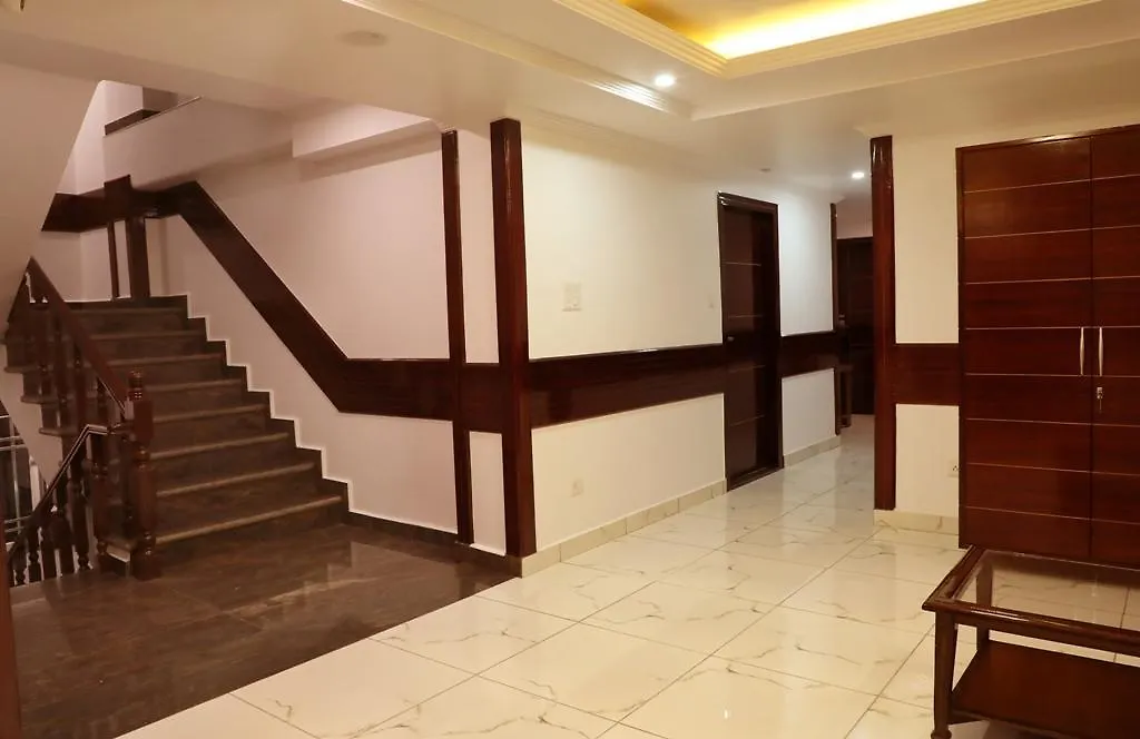Hotel The Grand White By Parfait Shimla 3*,  India